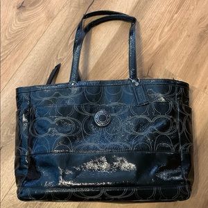 Coach signature black patent tote bag F19256 EUC